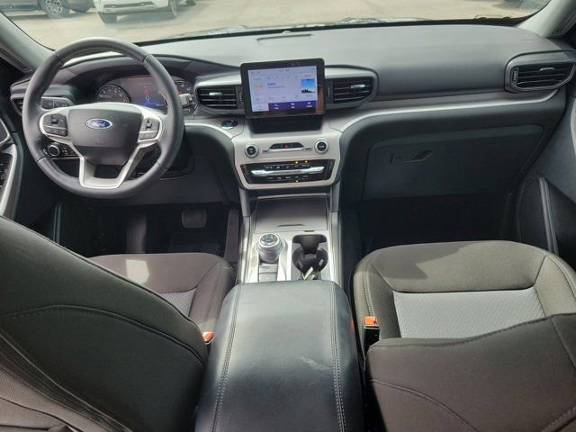 Certified 2024 Ford Explorer XLT image 19