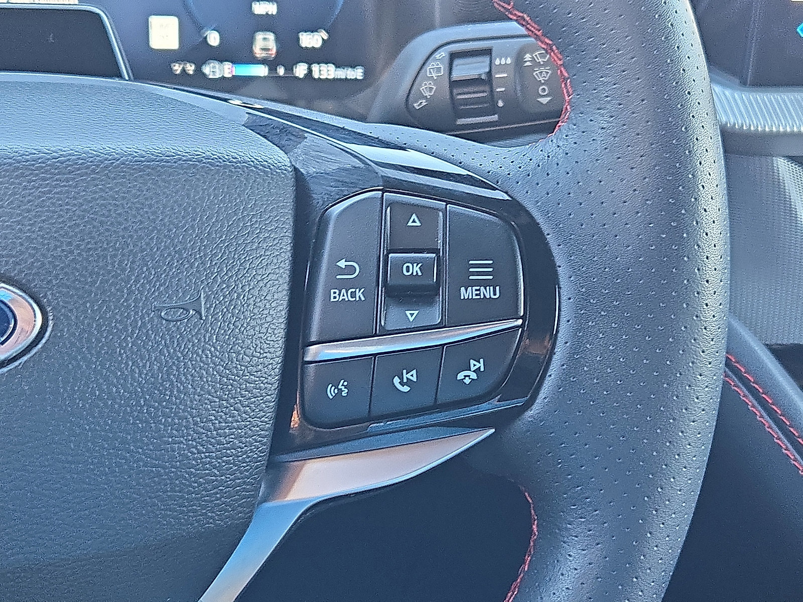 Certified 2025 Ford Explorer ST-Line w/ Premium Package image 24