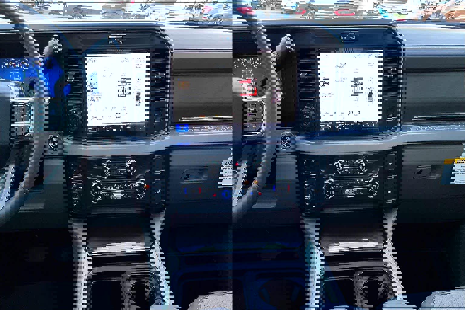 Certified 2025 Ford F250 Platinum w/ Platinum Plus Package image 9