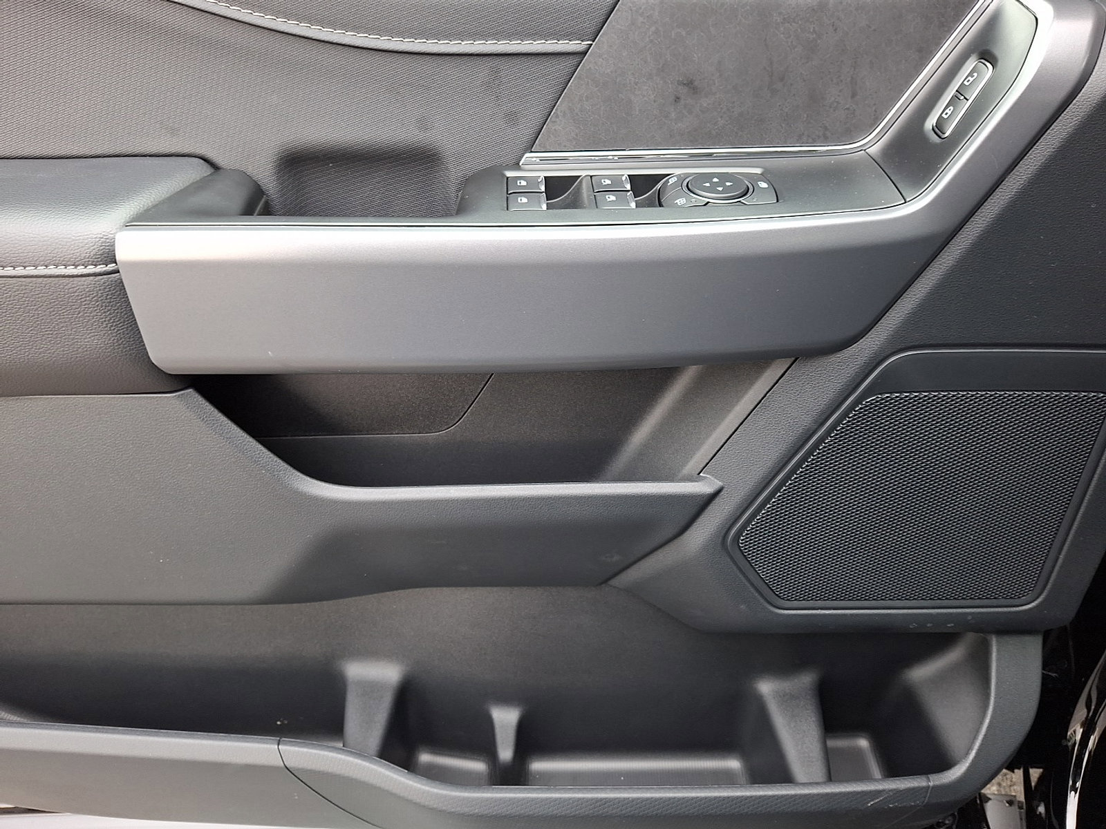 Certified 2025 Ford F150 XLT w/ Equipment Group 302A MID image 12