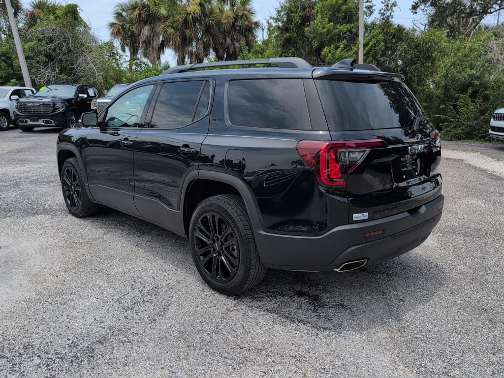 Used 2022 GMC Acadia SLT w/ Elevation Edition FWD image 5