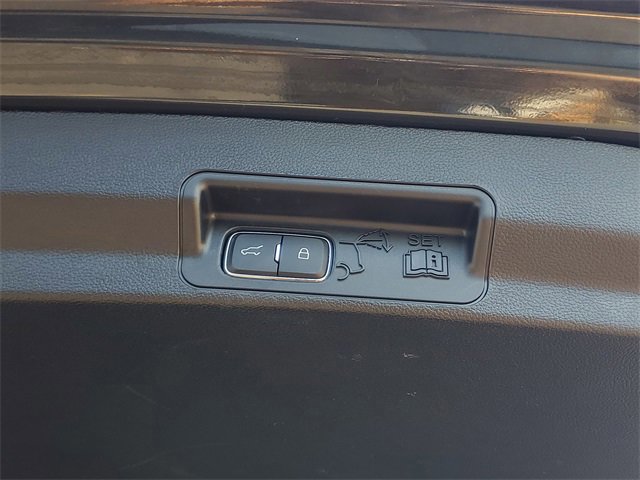 Certified 2023 Ford Explorer XLT w/ Equipment Group 202A image 9