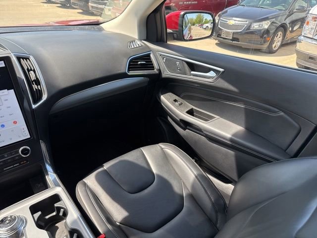 Certified 2021 Ford Edge Titanium w/ Class II Trailer Tow Package AWD/4WD image 20