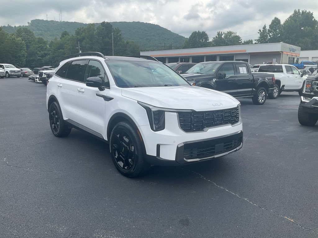 Used 2024 Kia Sorento X-Line EX AWD/4WD image 3