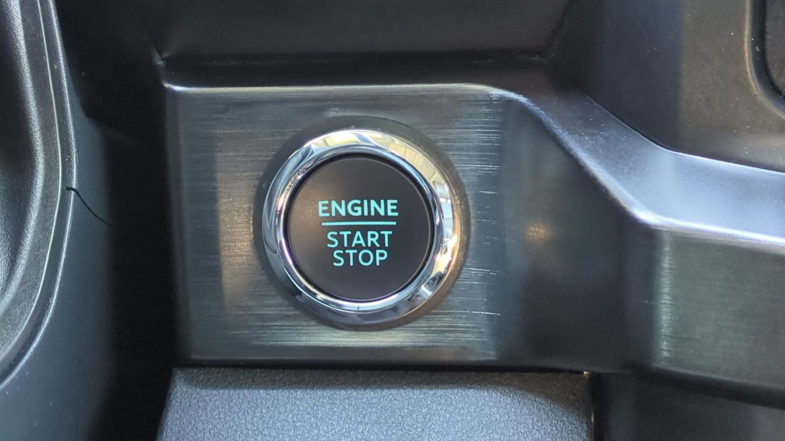 Certified 2024 Ford F250 Lariat w/ Lariat Ultimate Package image 29