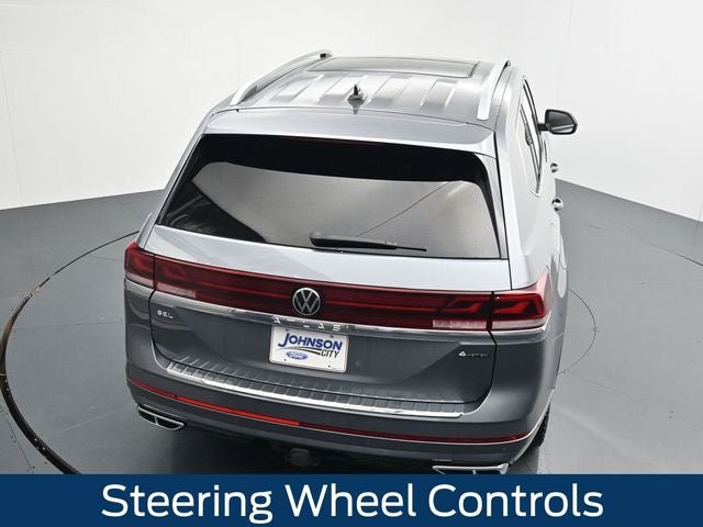 Used 2024 Volkswagen Atlas SEL Premium R-Line AWD/4WD image 22