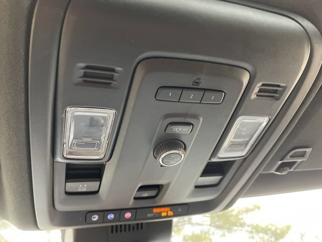 Used 2023 Chevrolet Tahoe RST AWD/4WD image 22