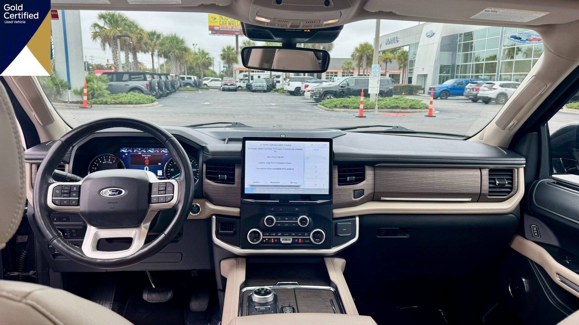 Certified 2024 Ford Expedition Limited image 27