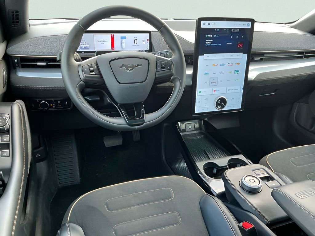 Certified 2023 Ford Mustang Mach-E GT image 32