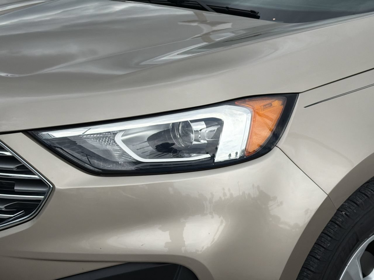 Certified 2020 Ford Edge SE FWD image 6