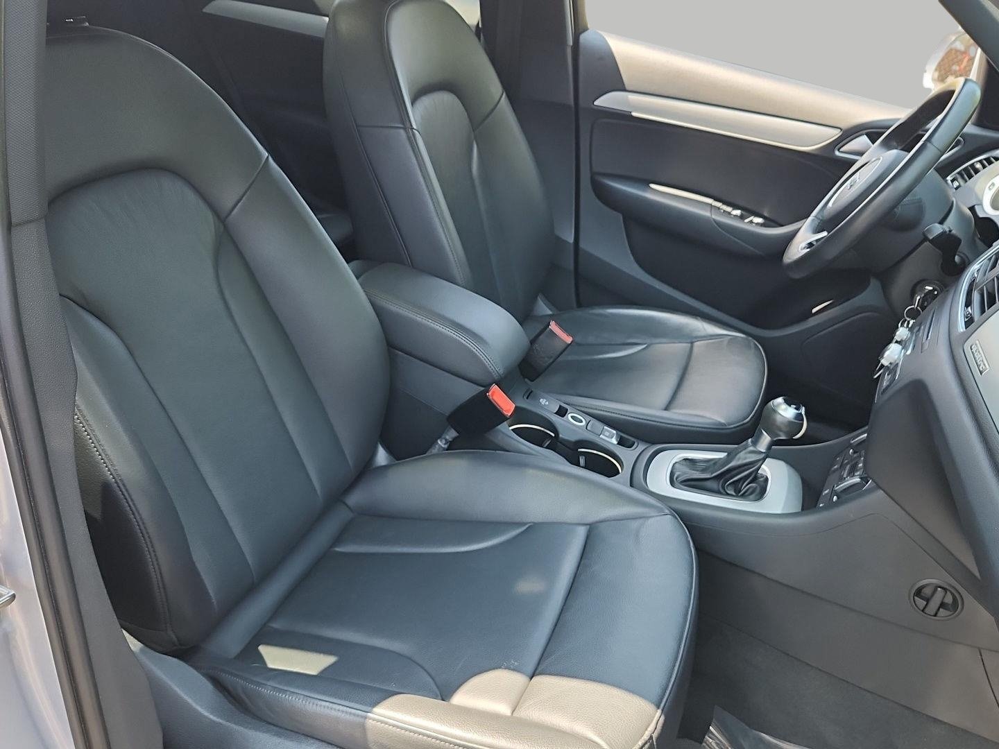 Used 2018 Audi Q3 2.0T Premium AWD/4WD image 9