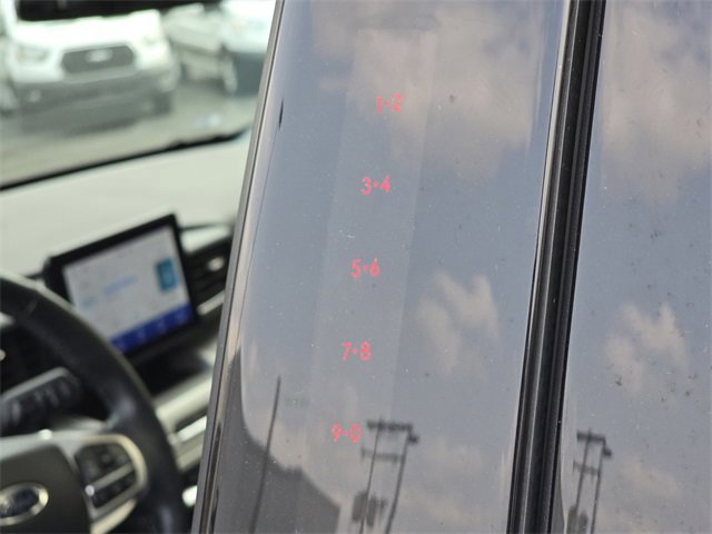 Certified 2022 Ford Explorer XLT w/ Equipment Group 202A image 21