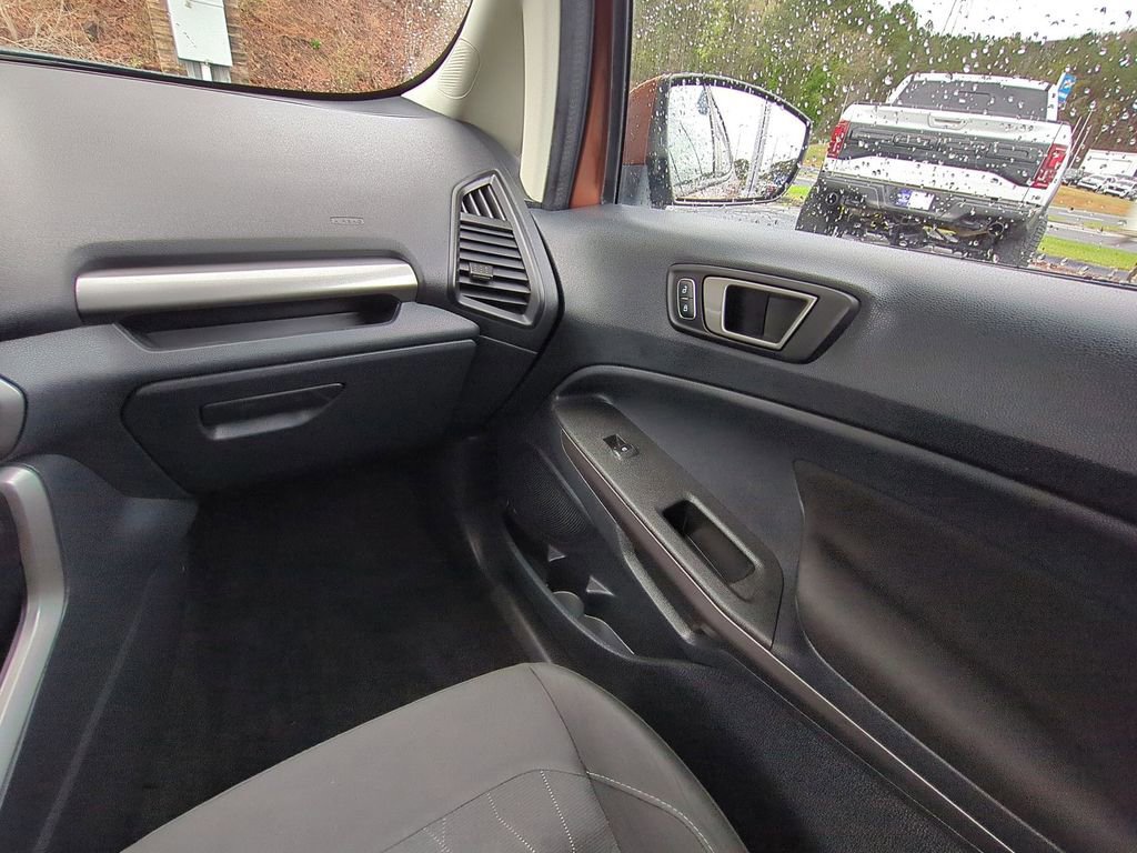 Certified 2020 Ford EcoSport SE w/ SE Convenience Package image 21