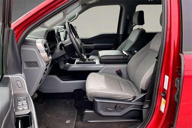 Certified 2022 Ford F150 XLT w/ Equipment Group 302A High image 24