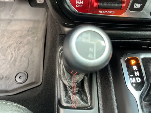 Used 2019 Jeep Wrangler Unlimited Rubicon AWD/4WD image 36