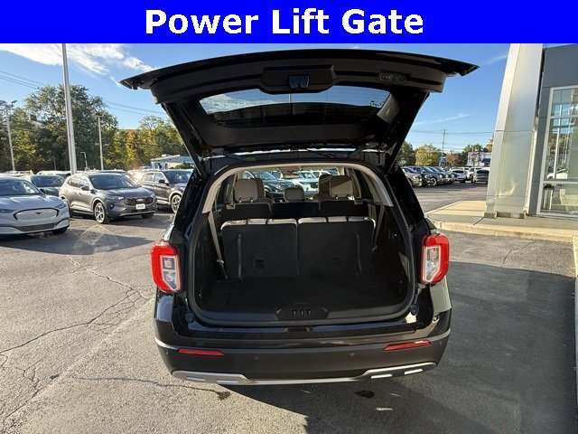 Certified 2022 Ford Explorer XLT w/ Equipment Group 202A image 11