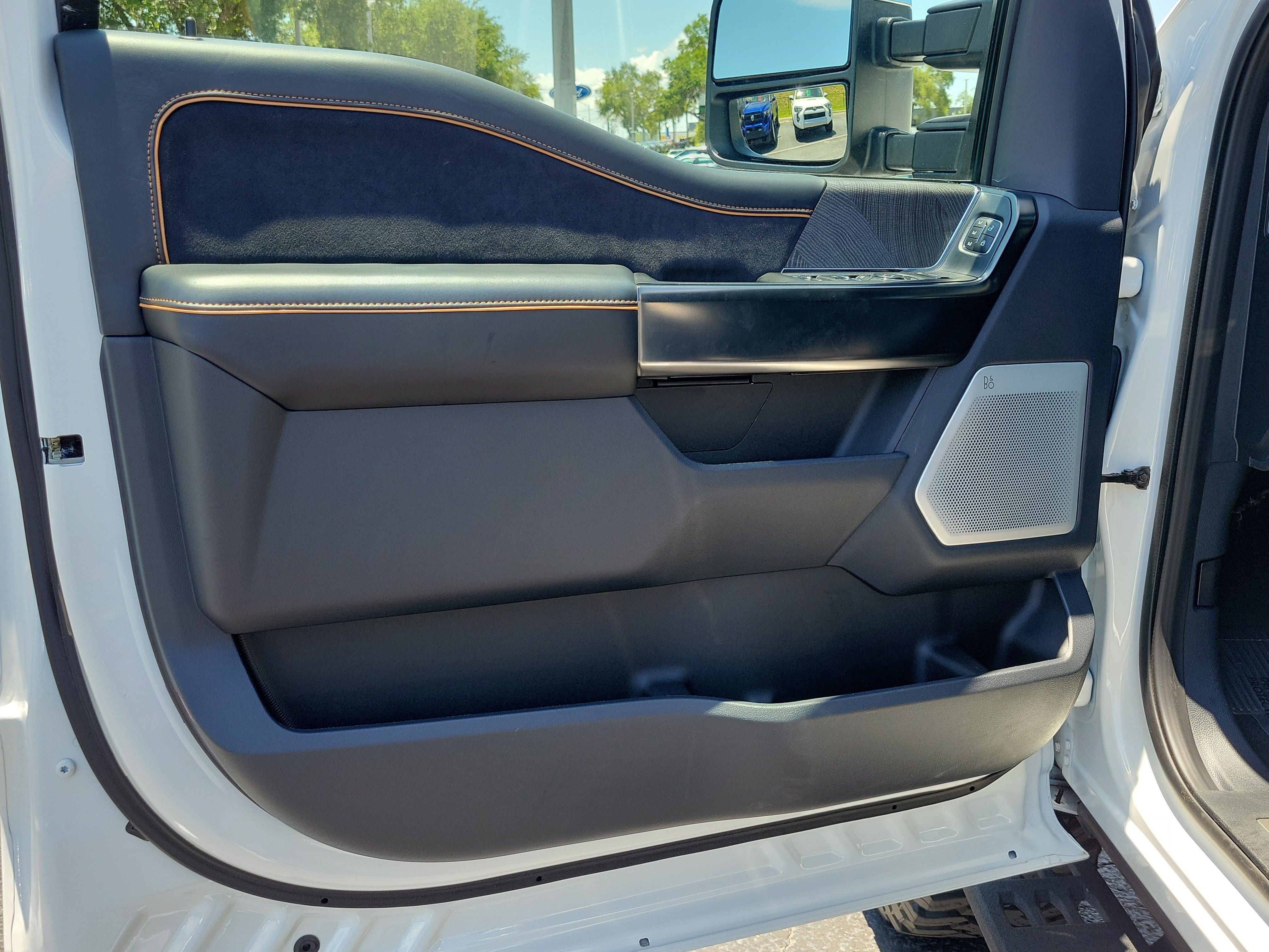 Certified 2024 Ford F350 Platinum w/ Tremor Off-Road Package AWD/4WD image 17