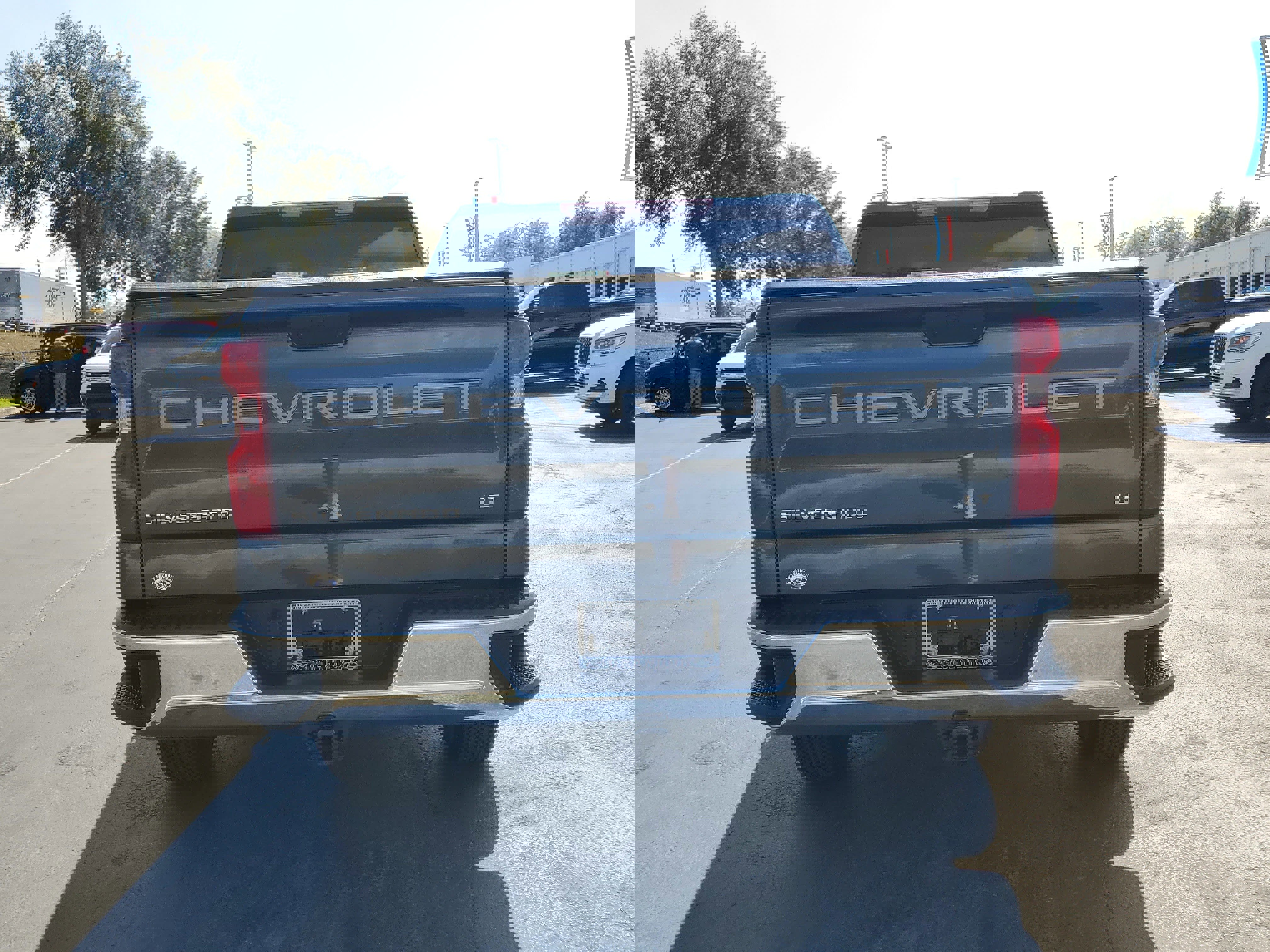 Used 2021 Chevrolet Silverado 1500 LT video 2