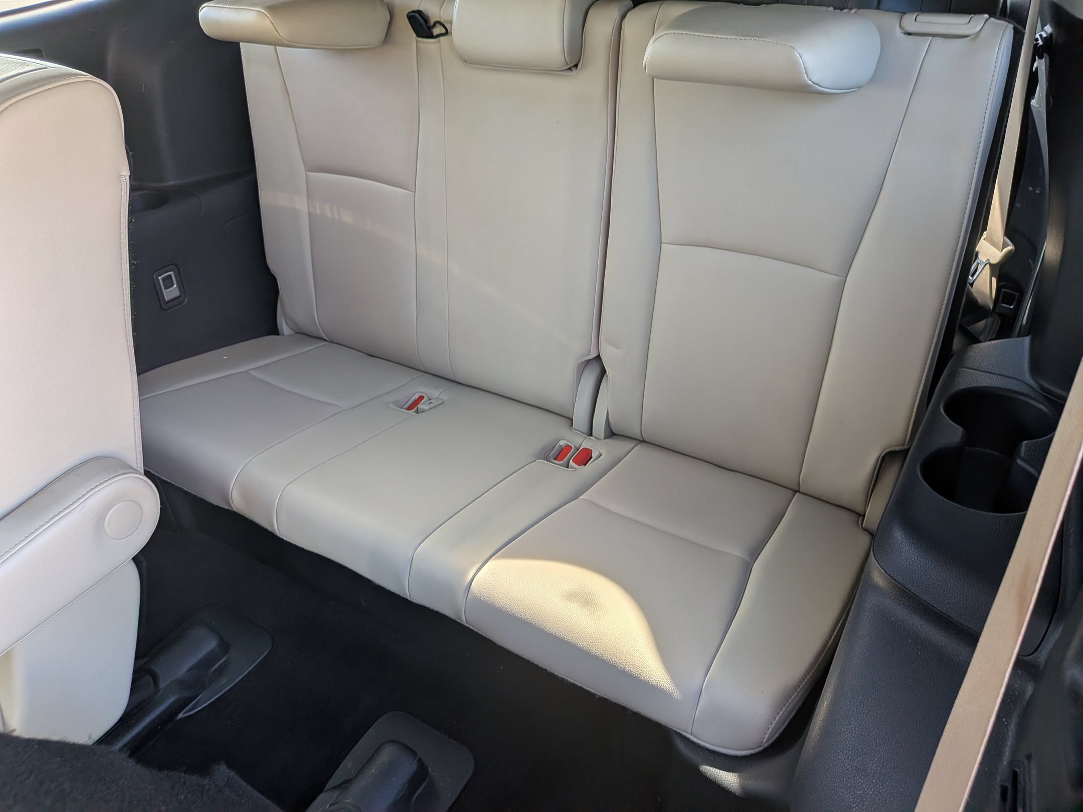 Used 2021 Toyota Highlander Platinum AWD/4WD image 33