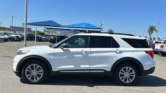 Certified 2023 Ford Explorer XLT w/ Equipment Group 202A AWD/4WD image 7