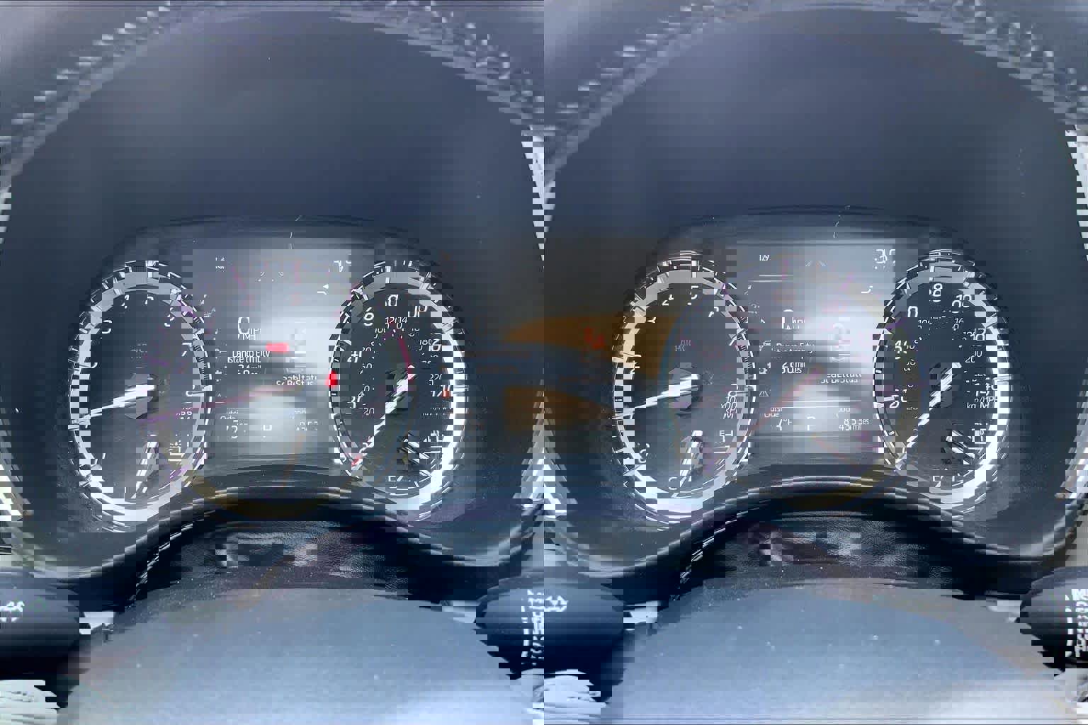 Used 2022 Toyota Highlander XLE image 26