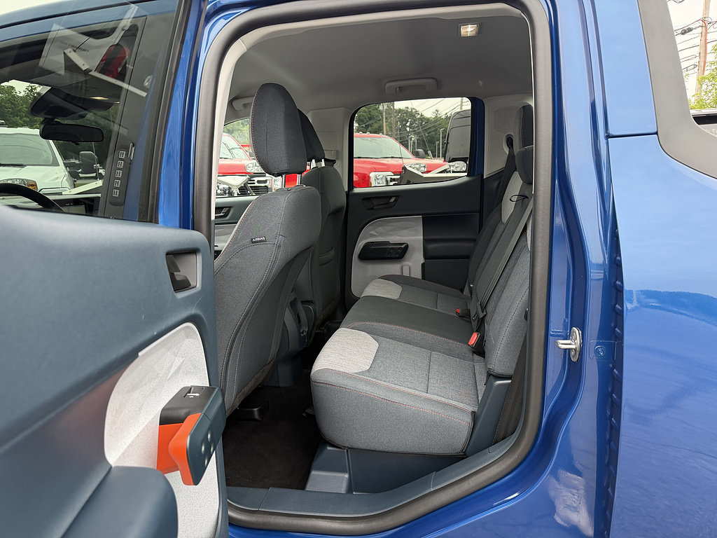 Certified 2023 Ford Maverick XLT FWD image 11