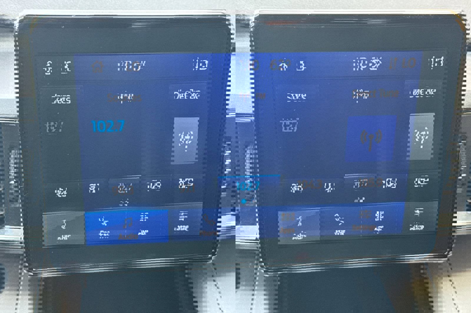 Certified 2022 Ford Explorer XLT w/ Equipment Group 202A image 19