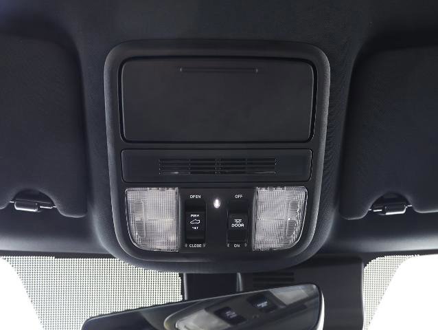 Used 2023 Honda Passport EX-L image 16
