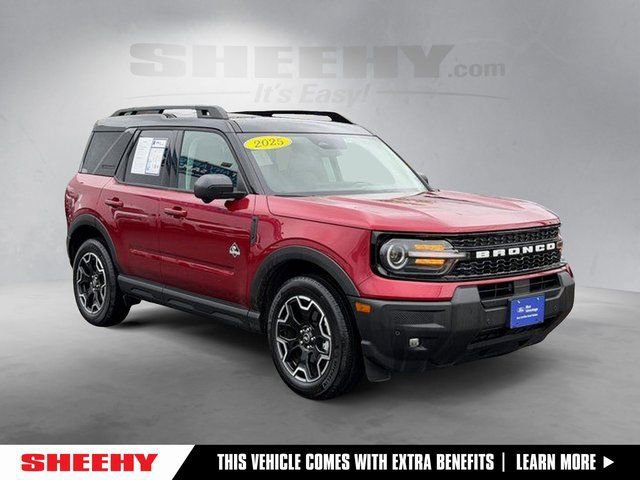Certified 2025 Ford Bronco Sport Outer Banks w/ Outer Banks Tech Package+ AWD/4WD image 7