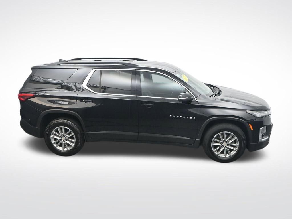Used 2023 Chevrolet Traverse LT FWD image 24