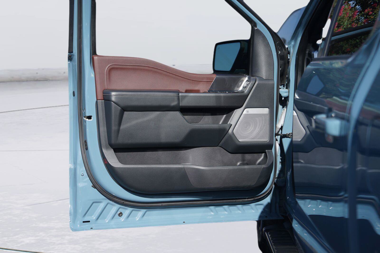 Certified 2023 Ford F150 Lariat AWD/4WD image 30