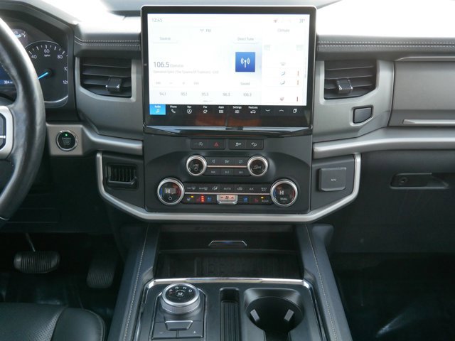 Certified 2023 Ford Expedition Max XLT image 15