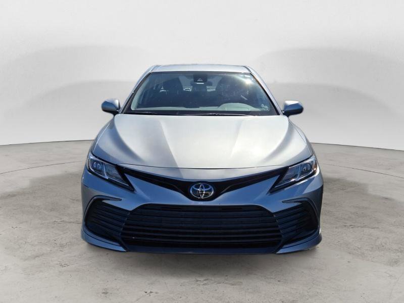 Used 2023 Toyota Camry LE FWD image 5