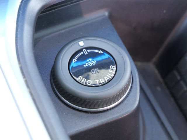Certified 2025 Ford Expedition Platinum AWD/4WD image 28