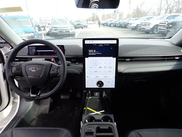 Certified 2025 Ford Mustang Mach-E Premium image 12