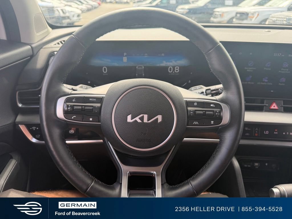 Used 2025 Kia Sportage SX AWD/4WD image 24
