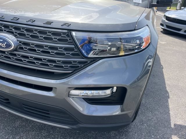 Certified 2024 Ford Explorer XLT w/ Equipment Group 202A AWD/4WD image 13