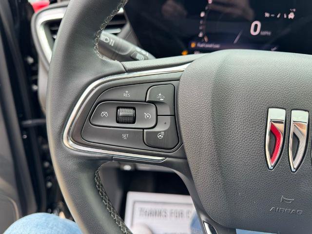 Used 2024 Buick Encore GX Avenir image 21