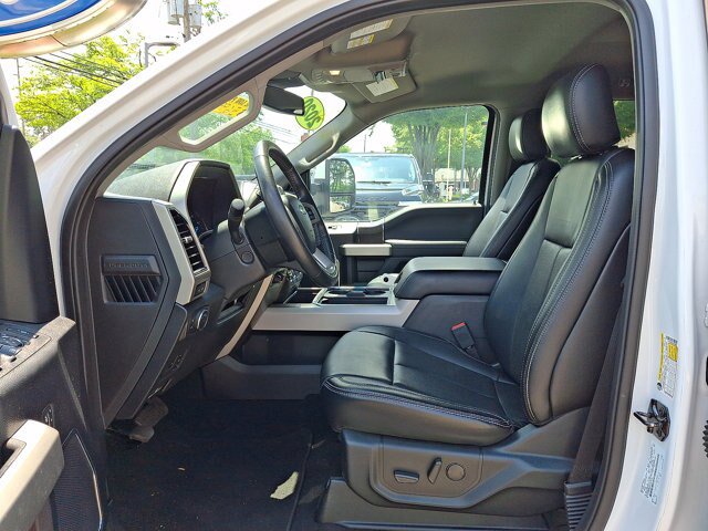 Certified 2020 Ford F250 Lariat w/ Lariat Ultimate Package AWD/4WD image 3