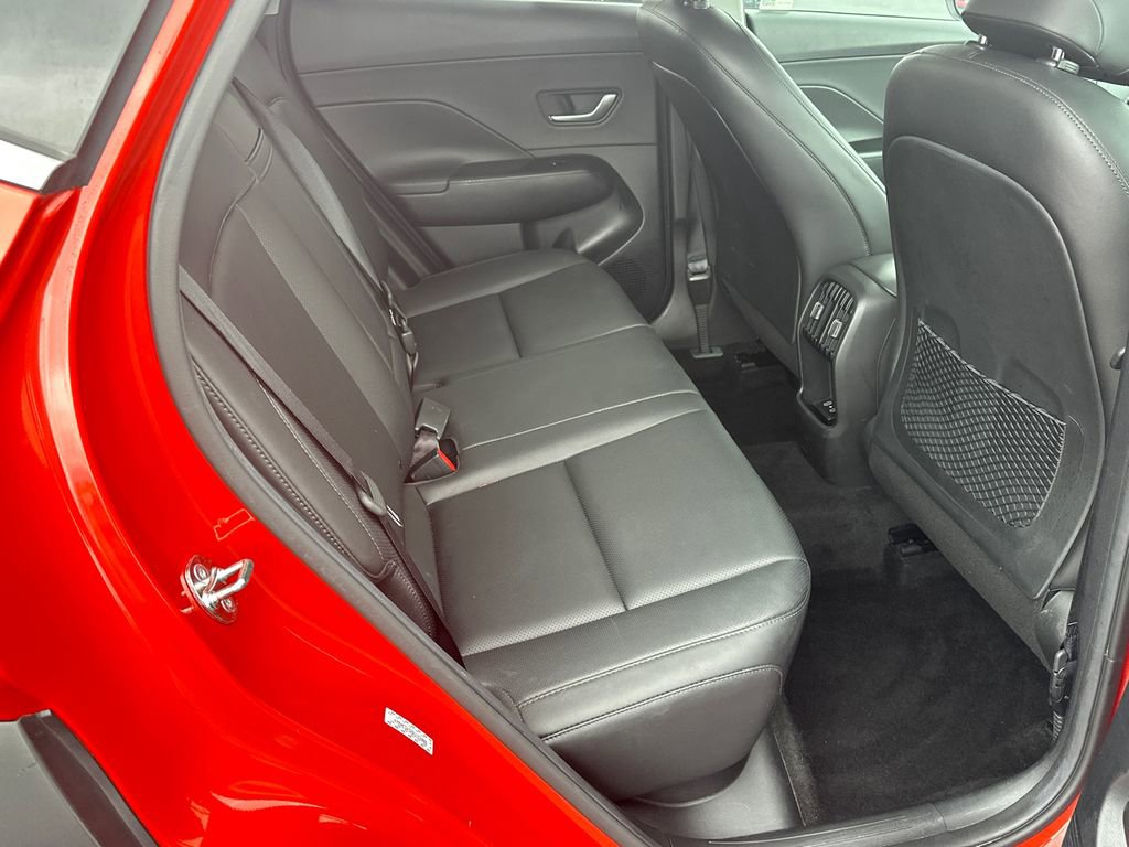 Used 2024 Hyundai Kona Limited image 15