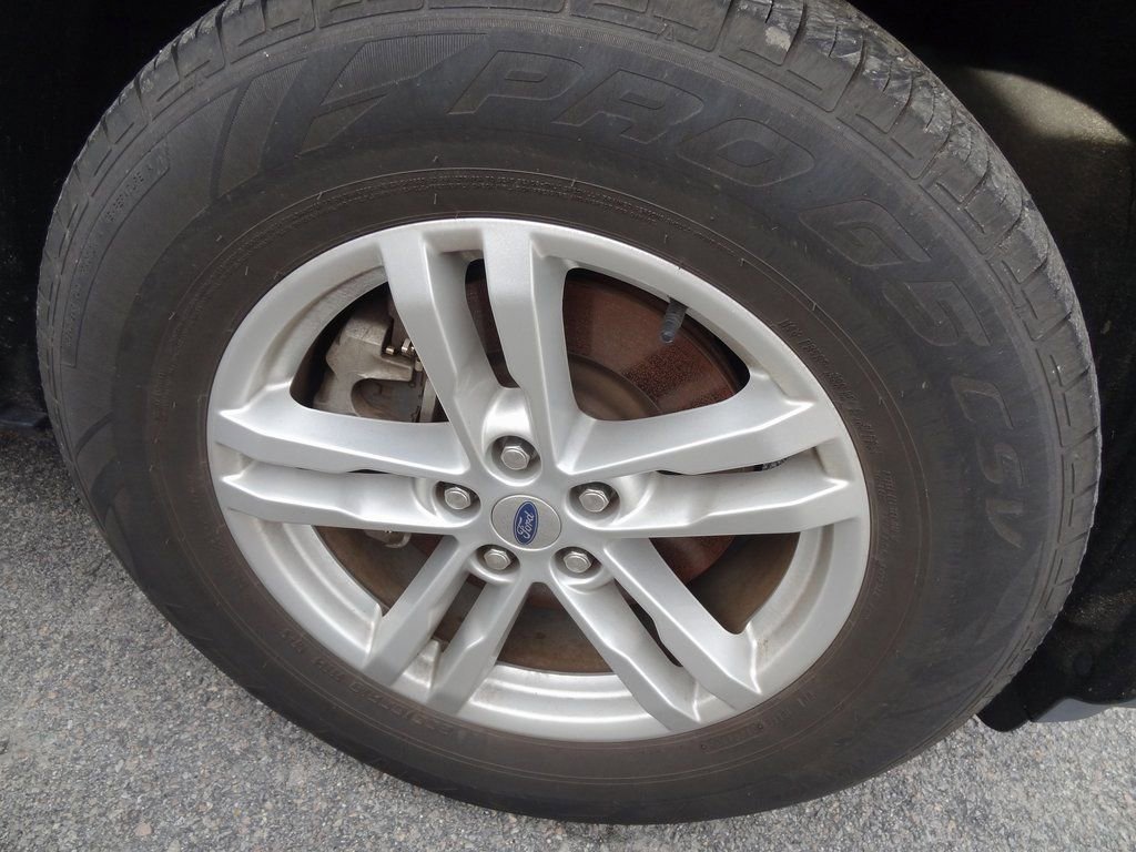 Certified 2020 Ford Explorer XLT w/ Comfort Package image 9