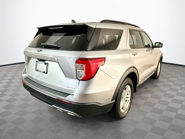 Certified 2022 Ford Explorer XLT w/ Equipment Group 202A AWD/4WD image 12