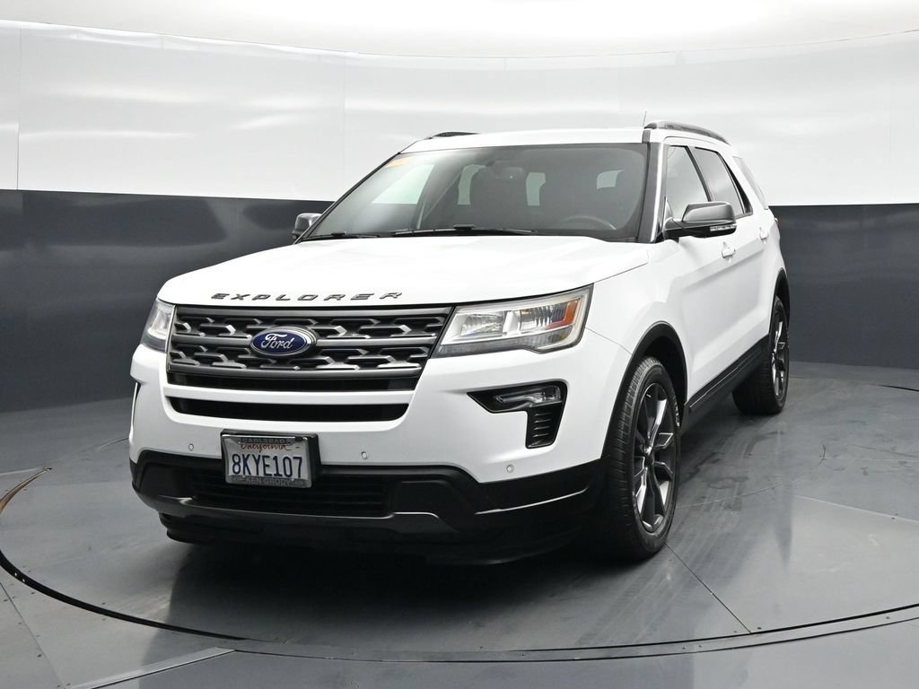Certified 2019 Ford Explorer XLT w/ Equipment Group 202A FWD image 50