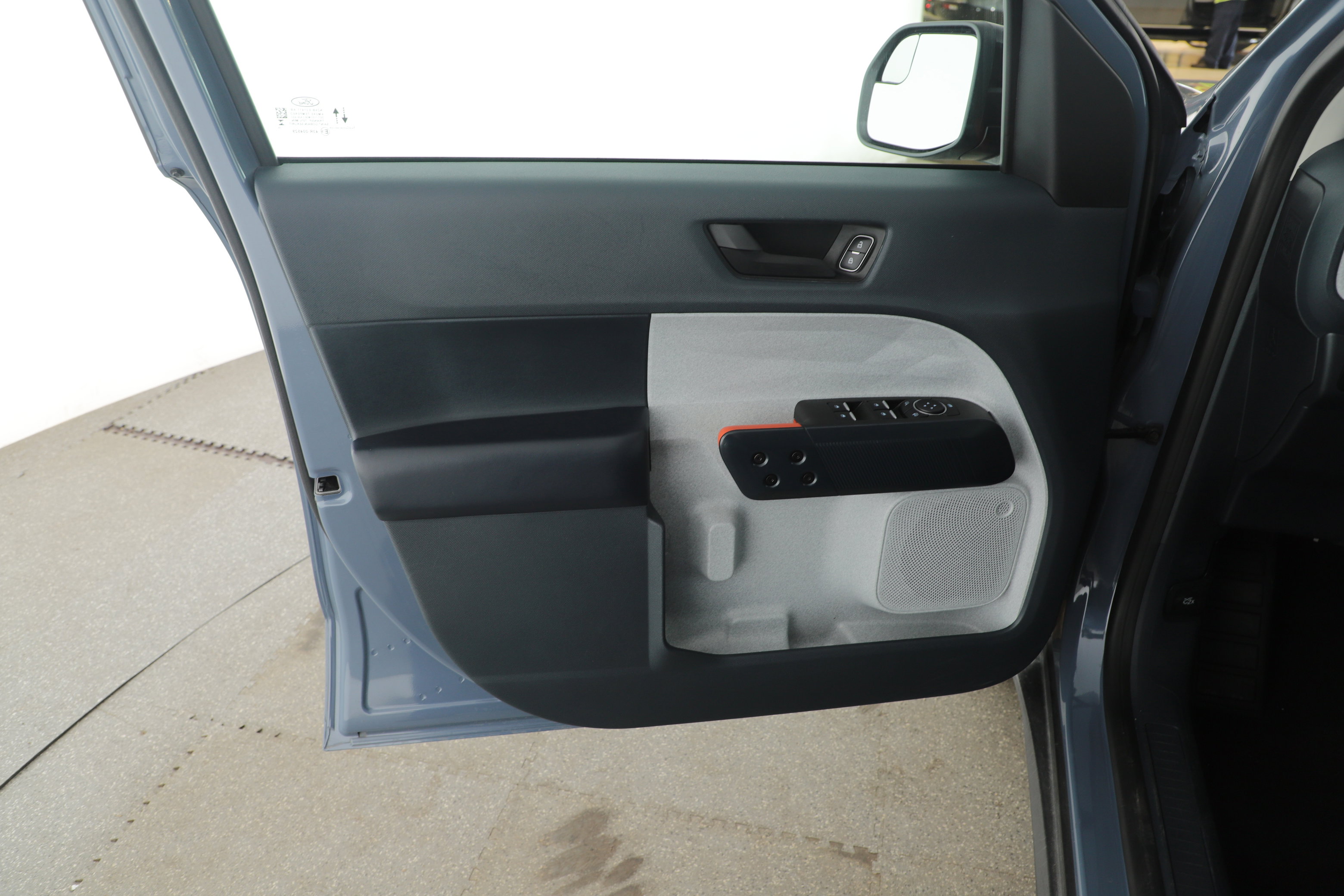 Certified 2024 Ford Maverick XLT w/ XLT Luxury Package FWD image 8
