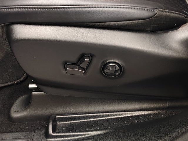 Used 2025 Chrysler Pacifica Select FWD image 22