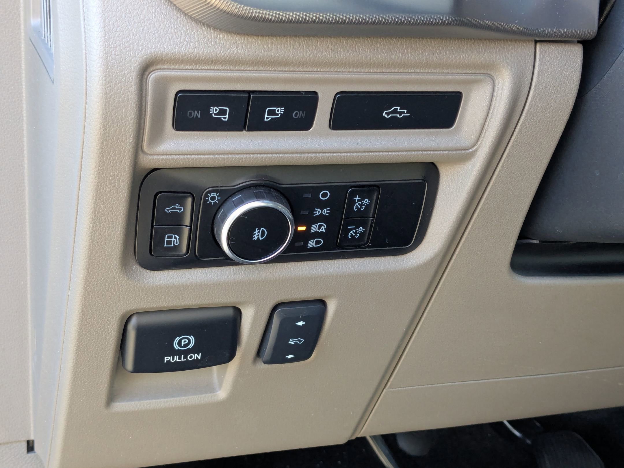 Certified 2024 Ford F150 Platinum w/ Equipment Group 703A Plus image 20