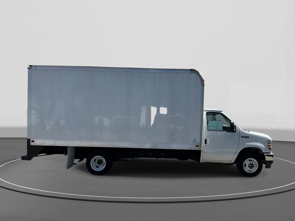 Certified 2021 Ford E-450 and Econoline 450 Super Duty w/ Power Windows & Locks Group image 5