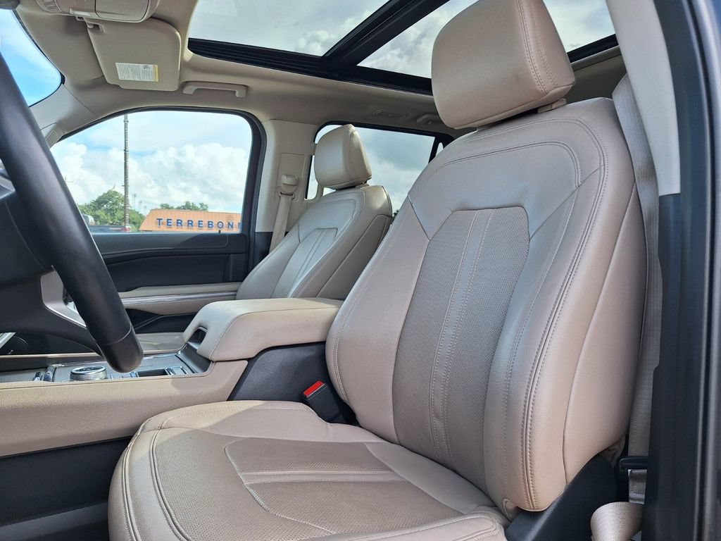 Certified 2024 Ford Expedition Max Limited RWD image 24