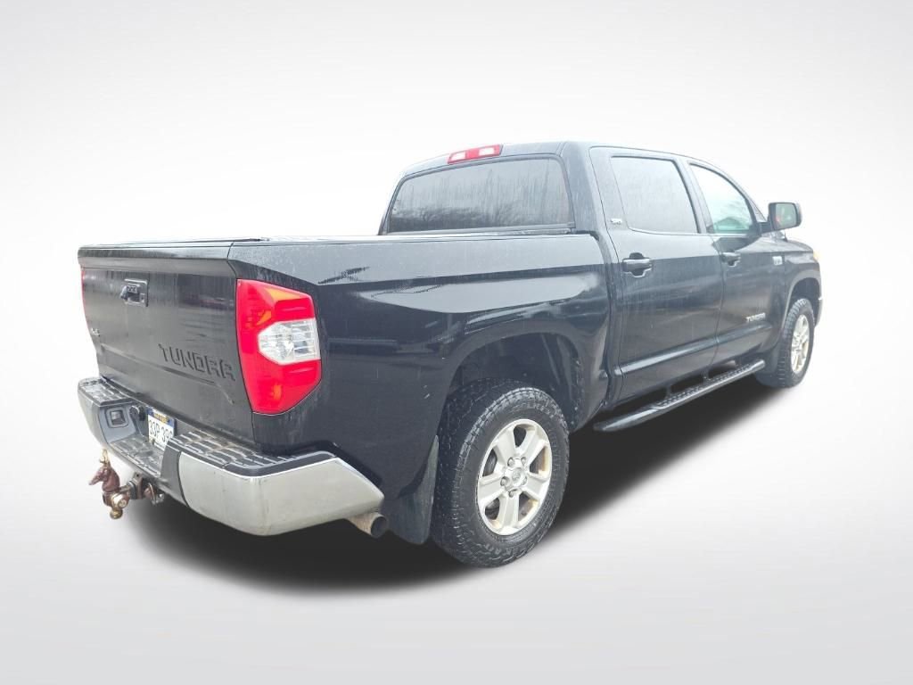 Used 2017 Toyota Tundra SR5 image 2