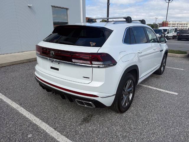 Used 2024 Volkswagen Atlas Cross Sport SEL R-Line AWD/4WD image 8